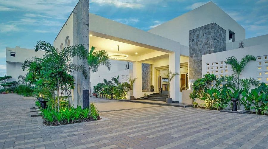 Pramod Lands End Resort